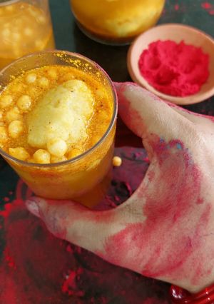 A picture of Kanji vada.