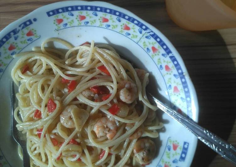 Langkah Mudah untuk Menyiapkan Shrimp aglio olio Anti Gagal