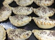 Una foto de empanada de quinoa