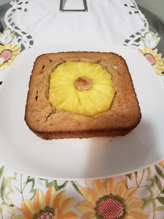 Una foto de Pan de harina de avena con banana y piña