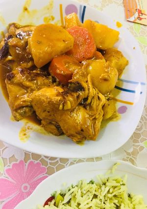 صورة لوصفة دجاج بالخضار