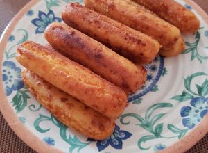 Una foto de Deditos de harina de maíz precocida con queso
