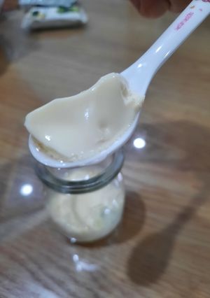 Hình của món Flan sữa mẹ cho bé ăn dặm 4-10 tháng tuổi.