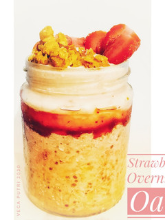 Foto resep Strawberry Overnight Oats
