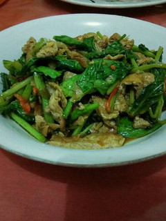 Foto resep Tumis Sawi Telur Dadar