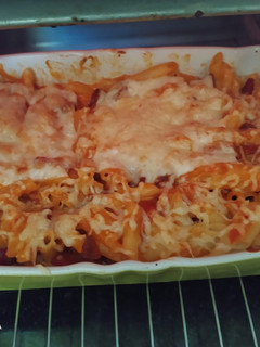 Una foto de Macarrones gratinados