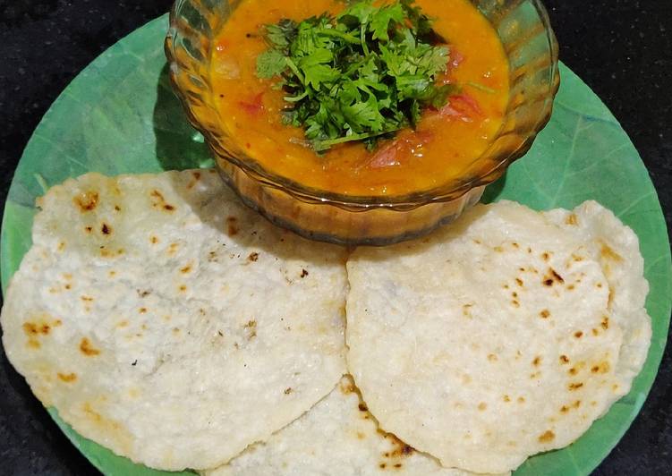 Recipe of Quick Maida chapati with kurma