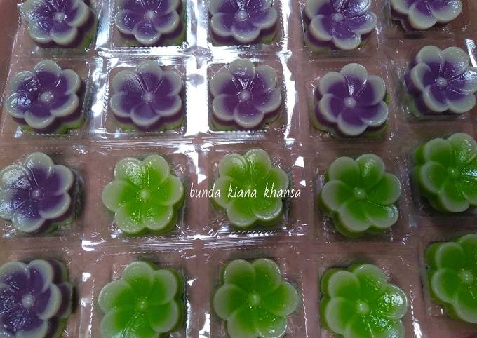 Lapis bunga Sakura (snack box dan kue nampan)