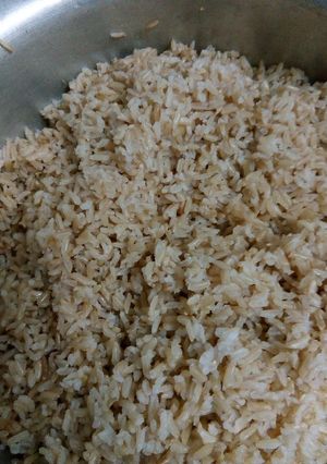 A picture of Brown rice.