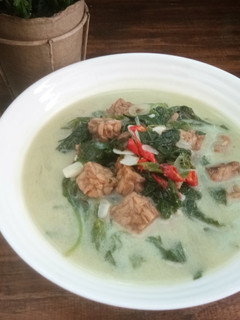 Foto resep Sayur bayam kuah santan
