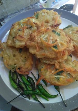 Foto resep Bala-bala alias Bakwan krenyes antilembek