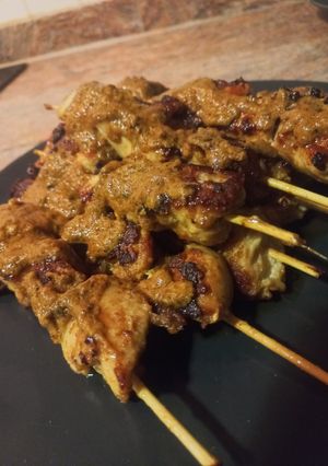 A picture of Chicken Satay 🍗.