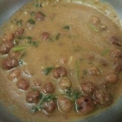 A picture of Chana masala.