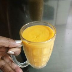 A picture of Mango shake.