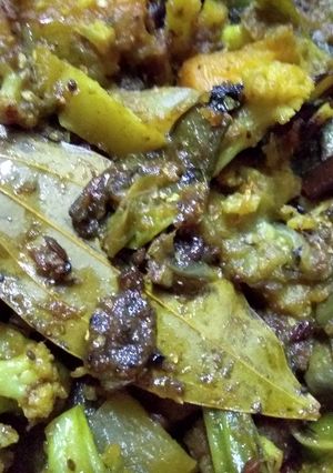 A picture of Bengali mix vegetables.