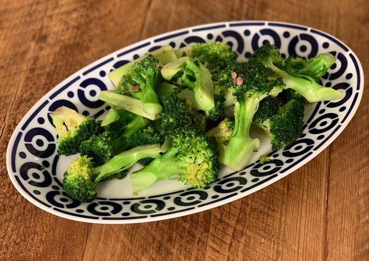 Recipe of Quick Anchovies and broccoli, a perfect combination