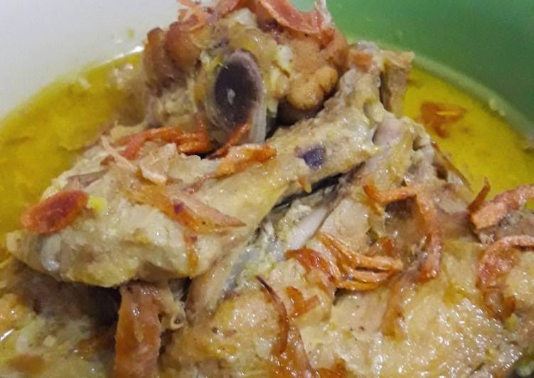 Bahan memasak Opor Ayam Pejantan Spesial Gurih, Menggugah Selera