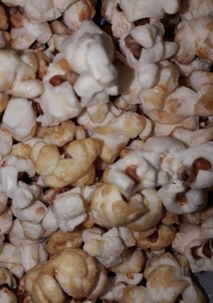 A picture of Home made milky popcorn.