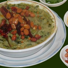 A picture of Methi Keerai Koottu.