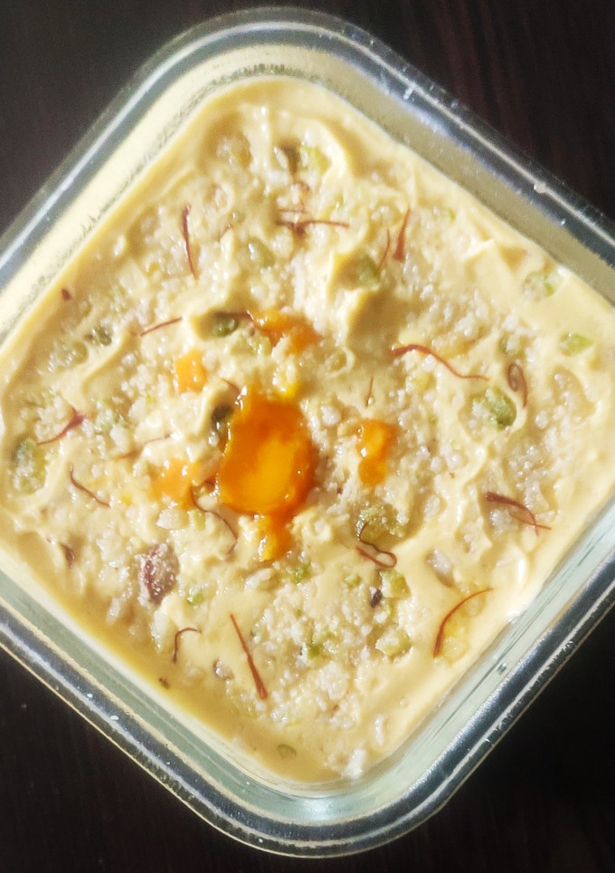 மேங்கோ ஶ்ரீகண்ட் (Mango shrikhand recipe in tamil) செய்முறை முக்கிய புகைப்படம்