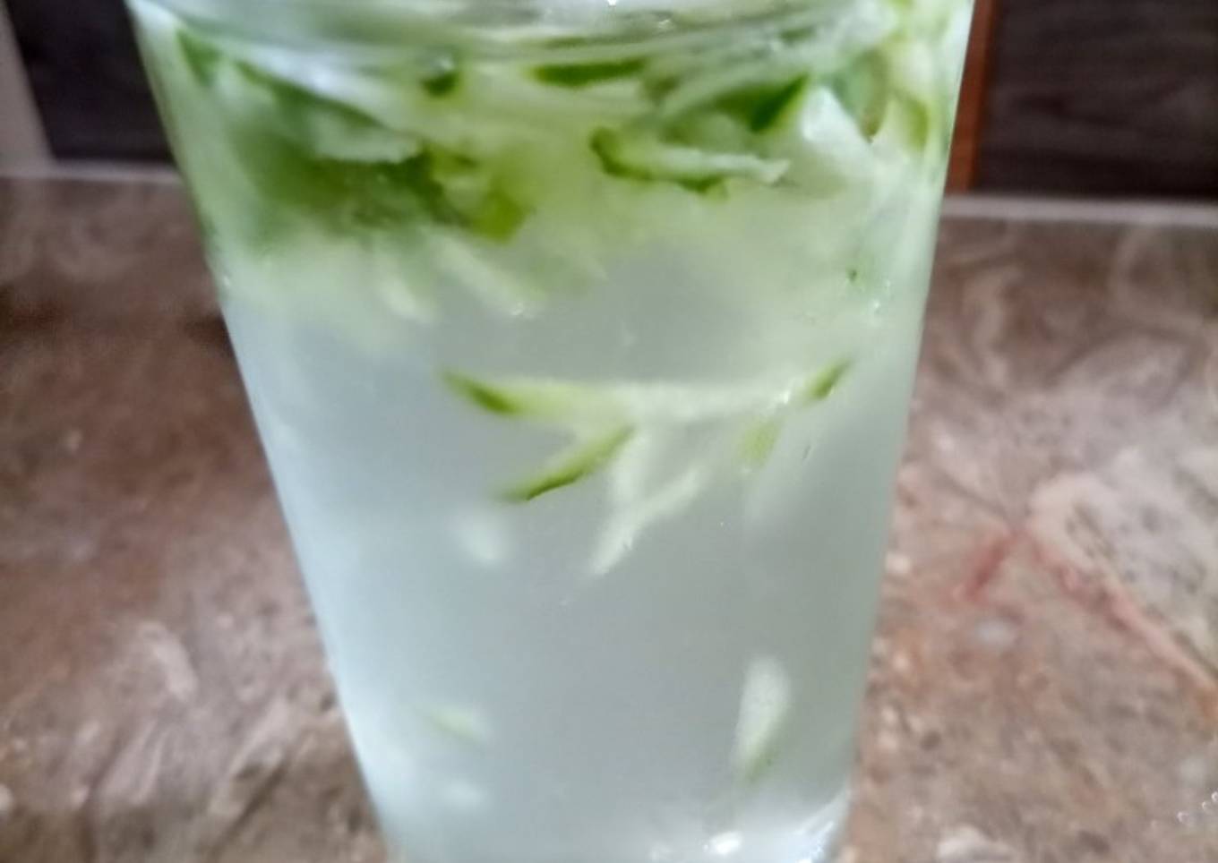 Sharbat-e sekanjabin