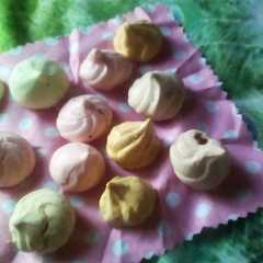 รูปของ Permen Meringue 2 bahan aja!