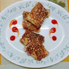 A picture of Uttapam Sandwich.