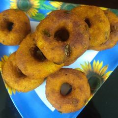 A picture of Rava vada.