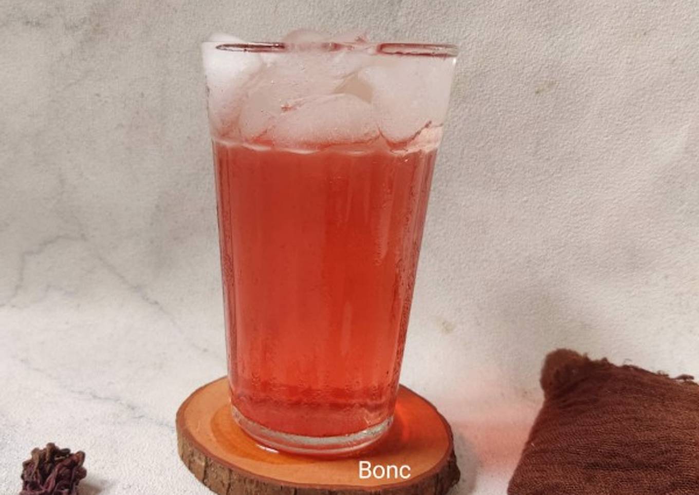 Es Bunga Merah / Rosella