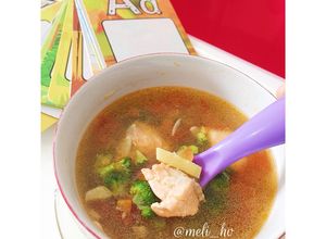 Foto resep Sop Salmon Jahe Kuah Dashi (MPASI 1y+)