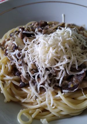 Foto resep Spaghetti cheese and mushroom sauce
