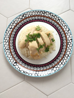 Una foto de Pollo estilo hainanés (Rice&chicken)