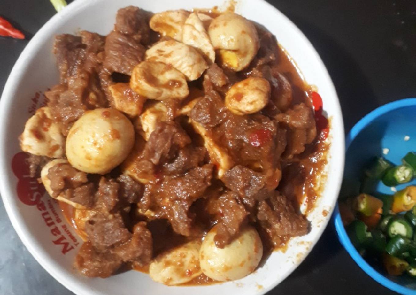 Oseng tetelan,telur puyu dan otak2