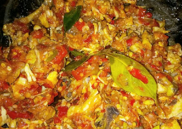 Bahan mengolah Sambal ayam suir suir super pedas 😋, Enak Banget