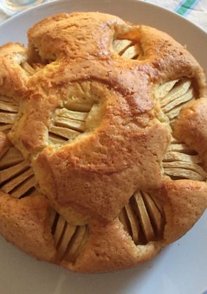 Foto principal de Bizcocho de manzana facilísimo en thermomix ¡merienda 10! 🥛🍏🍎😋