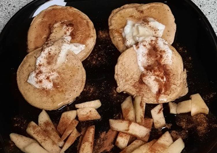 Recette Parfait Pancake au pomme, a la cannelle et au sirop d'agave