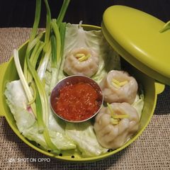 A picture of Veg steam momos.