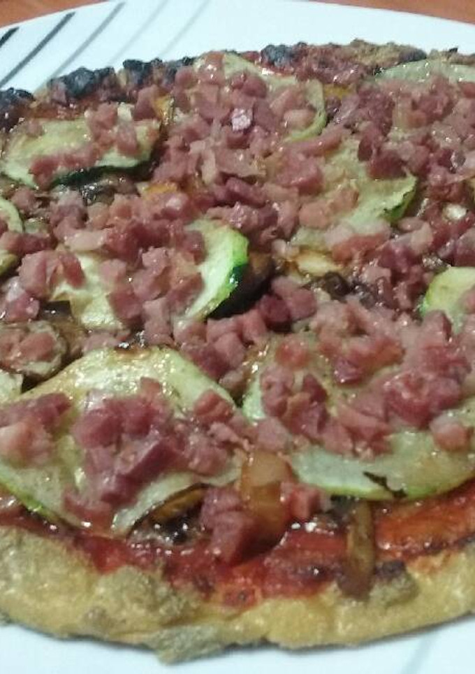 Una foto de Pizza con masa de tofu, ideal dieta