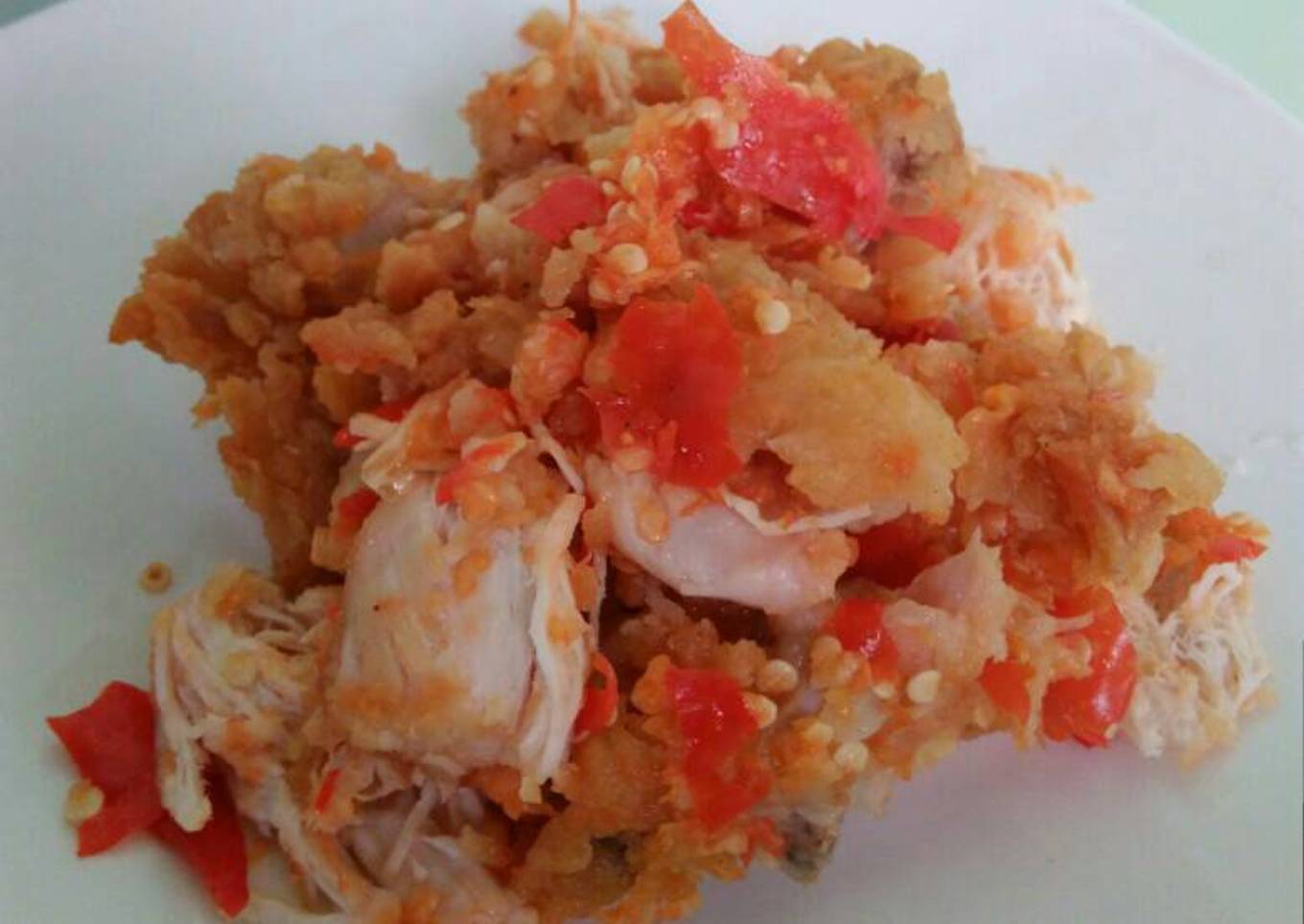 Ayam geprek pedas