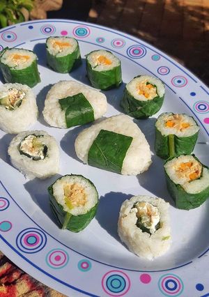 Una foto de Sushi sin algas, con acelga y mucho amor