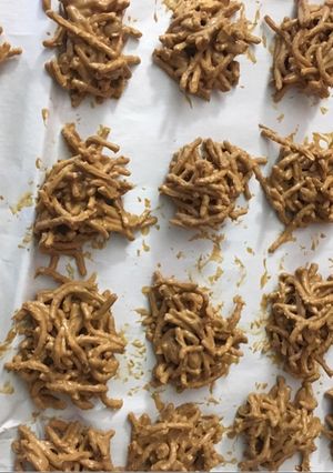 A picture of HayStacks.