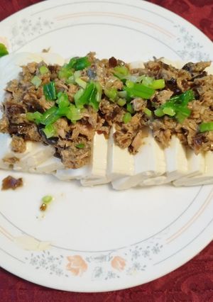 皮蛋鮪魚豆腐 的食譜成品照片
