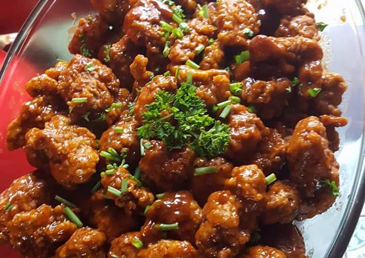 Recipe of Award-winning Chicken Nuggets in sauce