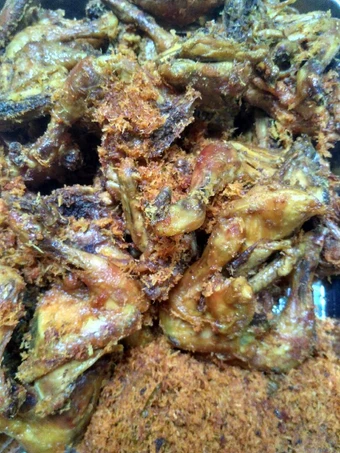 Langkah Mudah untuk Membikin Resep Ayam remah tumpeng yang Uenak Anti Ribet, Menggugah Selera