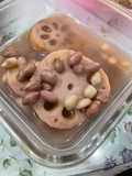 Sop kacang dan akar teratai