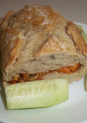 Foto principal de Bocadillo de mejillones en escabeche