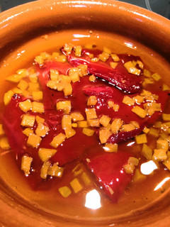 Una foto de Pimientos del piquillo confitados con azúcar de caña