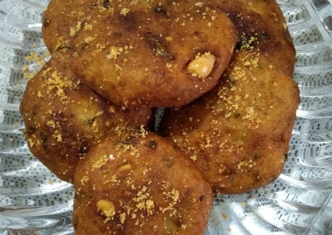 Simple Way to Make Award-winning Raw banana cutlets