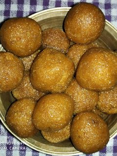 নারকেল নাড়ু (narkel nadu recipe in Bengali) রেসিপির প্রধান ছবি