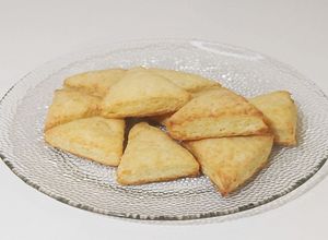 Una foto de Scones de queso | fran cocina